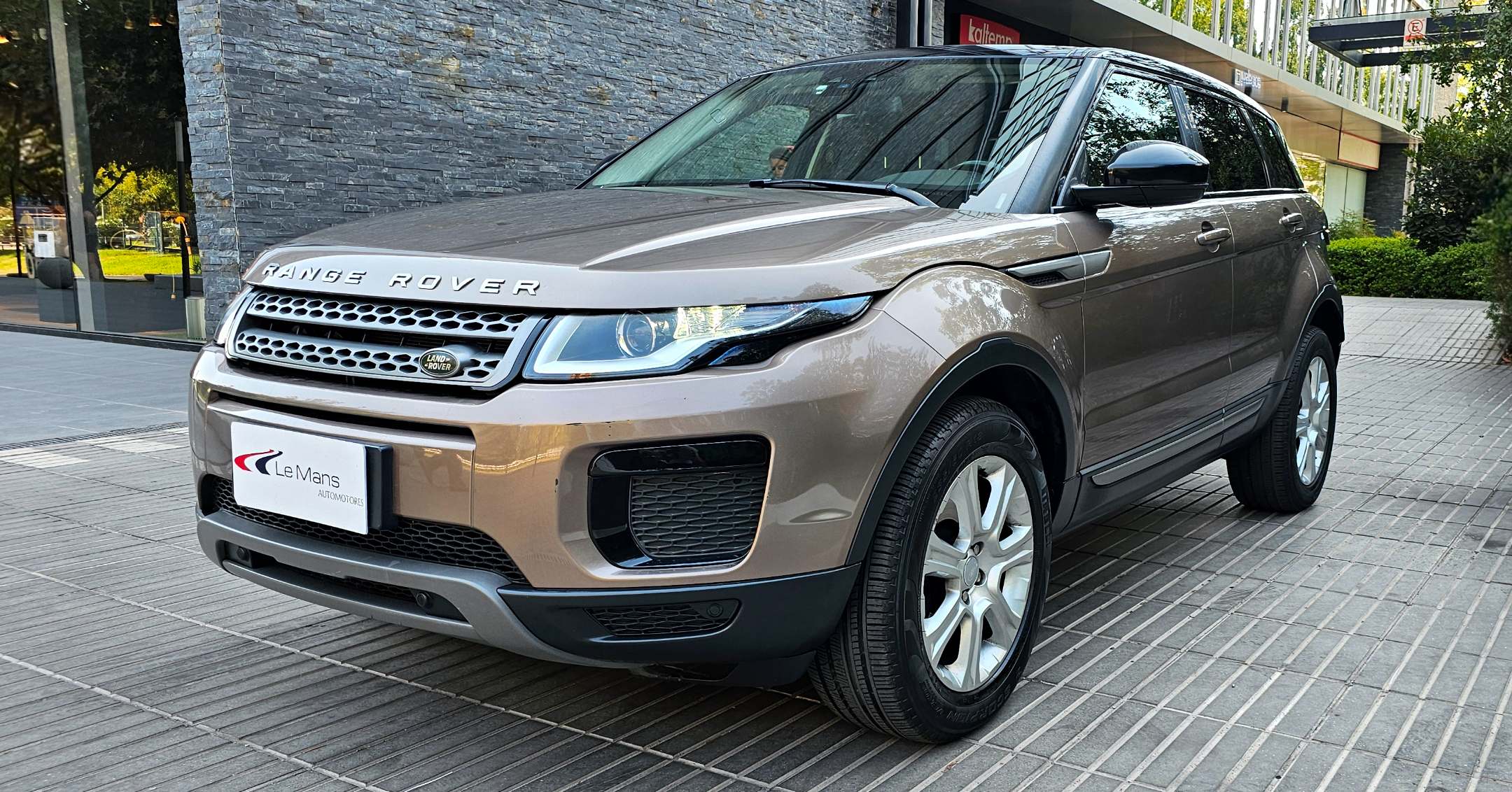2019 Range Rover Evoque - Imagen 2