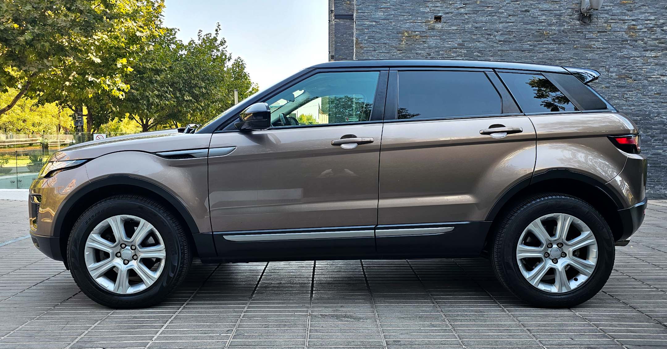2019 Range Rover Evoque - Imagen 3
