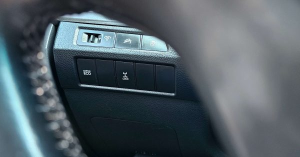 2013 Hyundai Santa Fe - Imagen 28