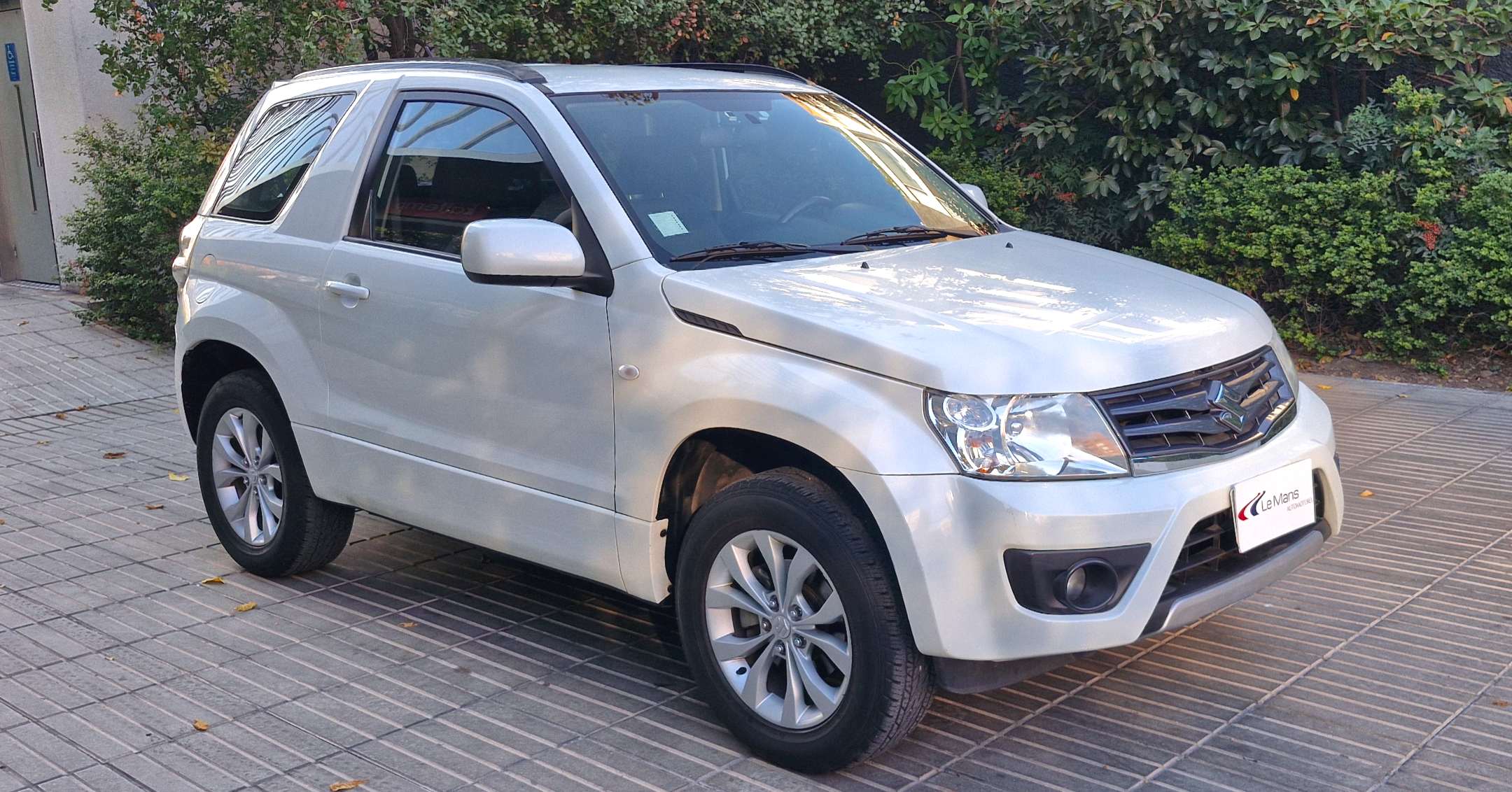 2014 Suzuki Grand Vitara - Imagen 8