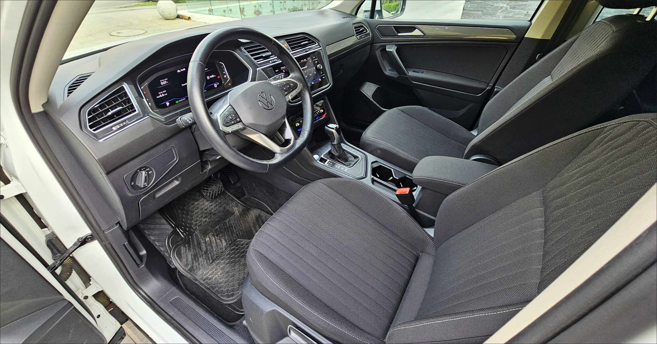 2023 Volkswagen Tiguan - Imagen 10