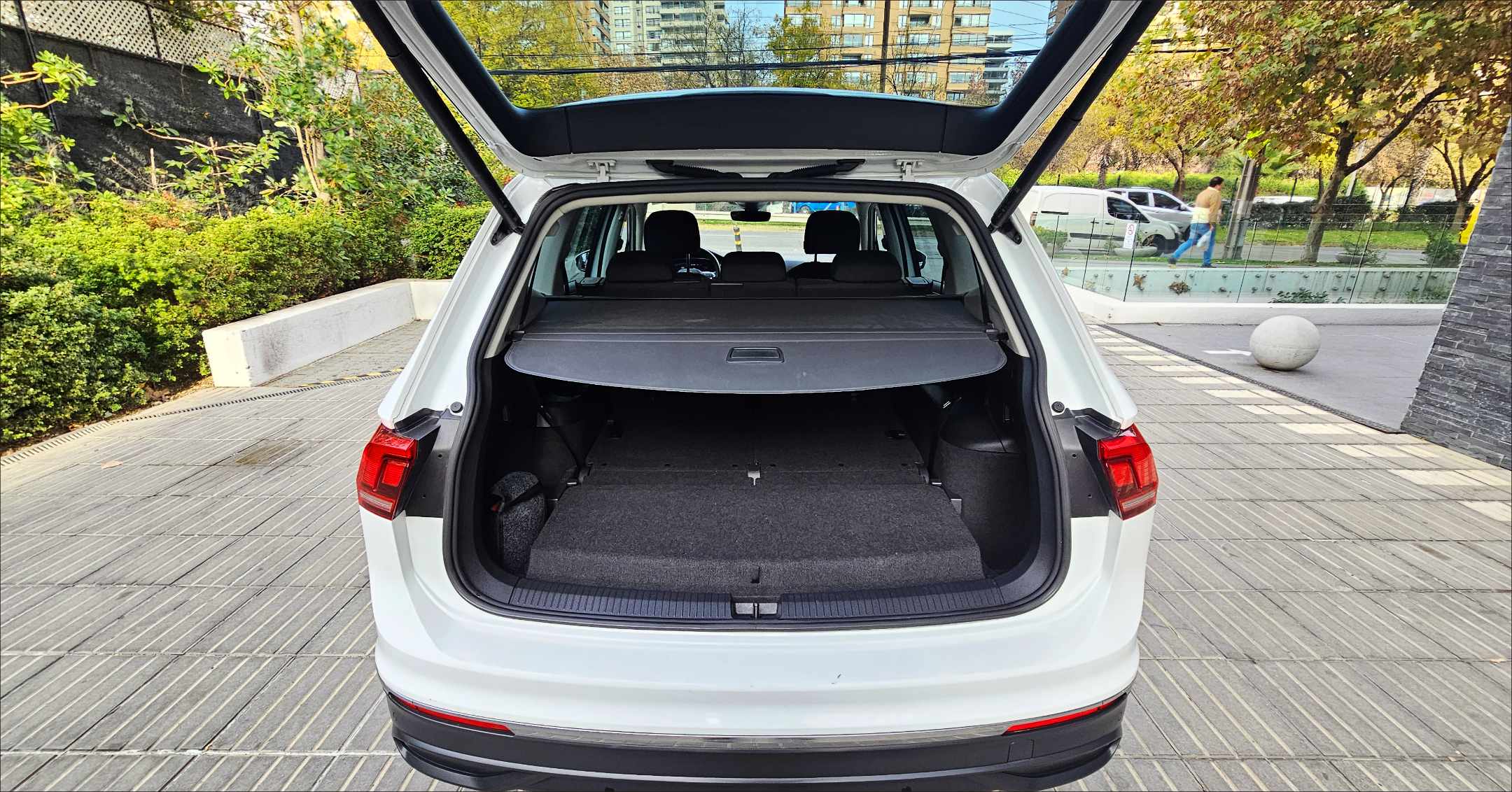 2023 Volkswagen Tiguan - Imagen 14