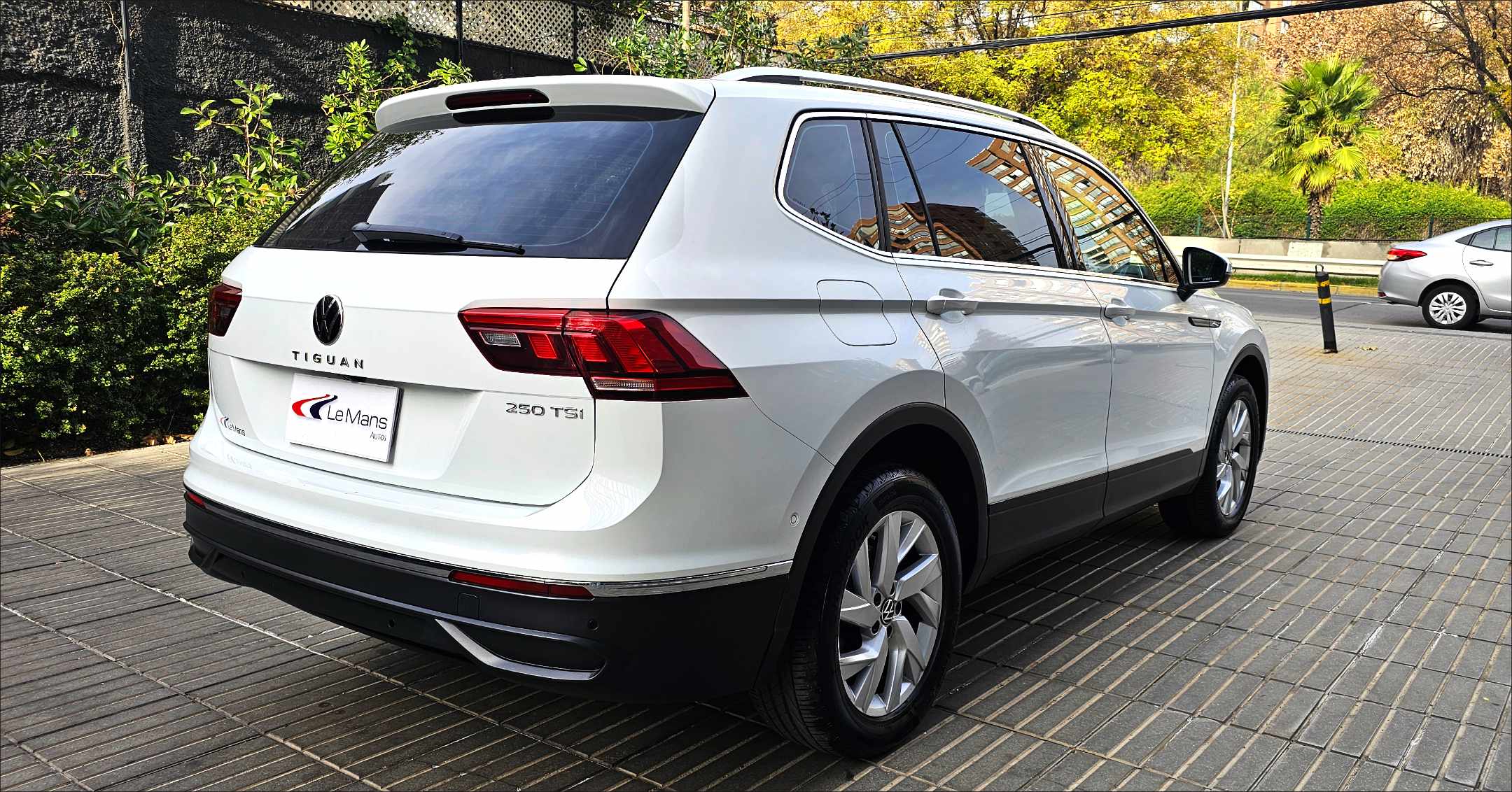 2023 Volkswagen Tiguan - Imagen 6